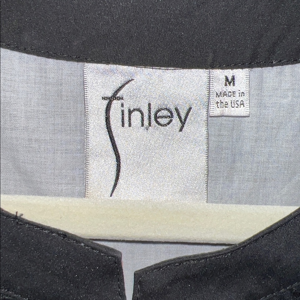 Finley Black Eyelet And White Minimalist Quiet Luxury  Dress Size M - Picture 6 of 8